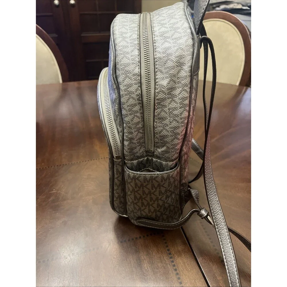 Signature Michael Kors Logo Backpack - Abbey - Medium - Gray/Silver - Picture 5 of 10